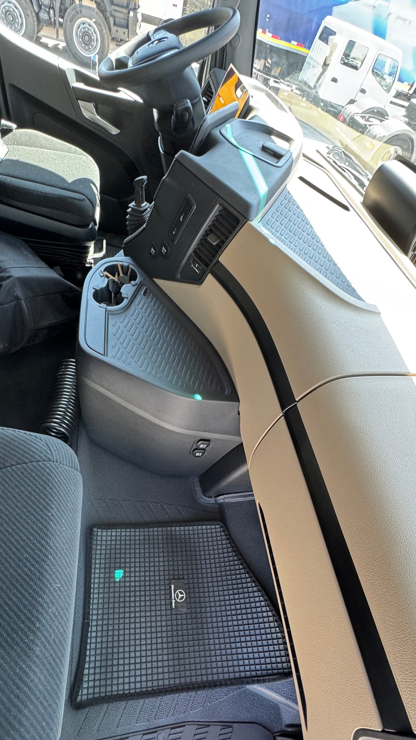 CUBRE PISO ESTÁNDAR PVC 3 PIEZAS